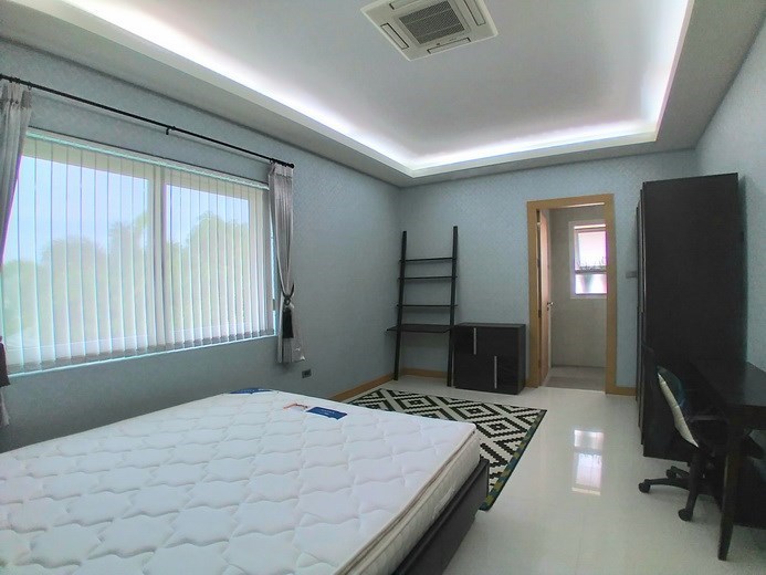 House for rent East Pattaya showing the third bedroom suite 