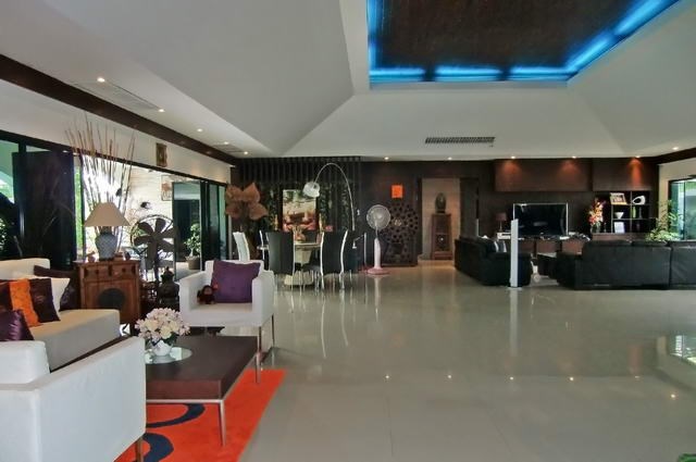 House for rent Jomtien showing the open plan House for rent Jomtien showing the open plan