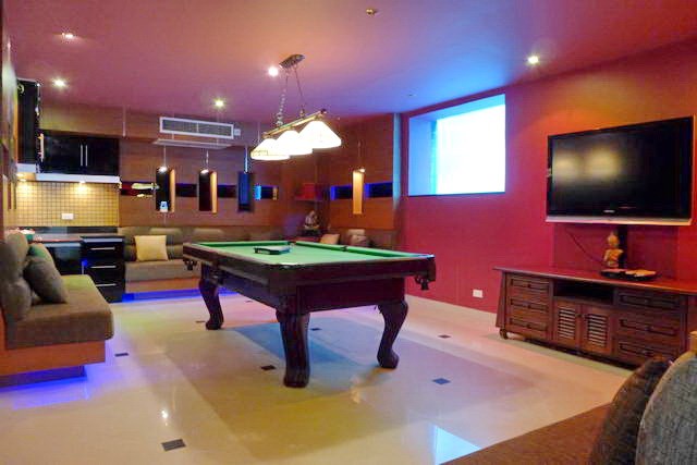 House for rent Jomtien showing the basement room