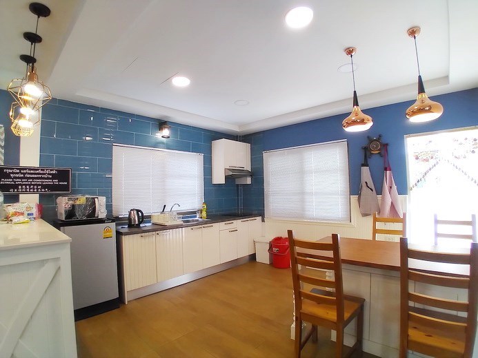 House for rent Jomtien showing the kitchen House for rent Jomtien showing the kitchen