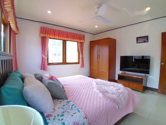 House for rent Jomtien showing the  second bedroom 