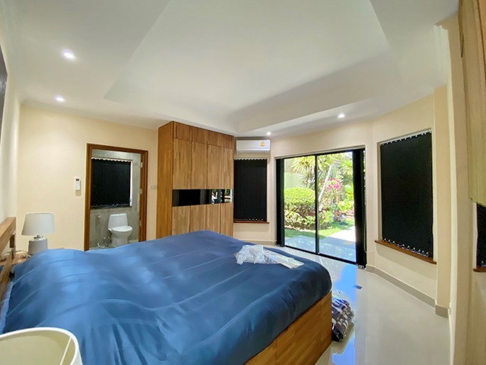 House for rent Jomtien showing the second bedroom suite 