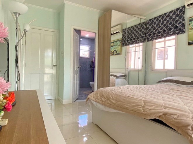 House for rent Jomtien showing the third bedroom suite House for rent Jomtien showing the third bedroom suite