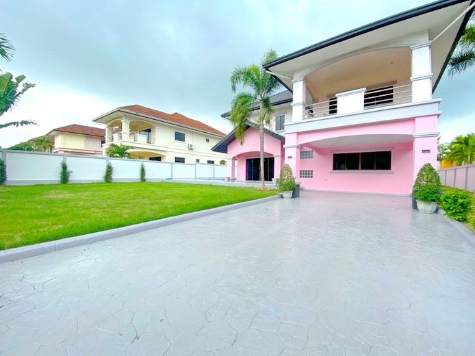 House for rent Mabprachan Pattaya showing the house House for rent Mabprachan Pattaya showing the house