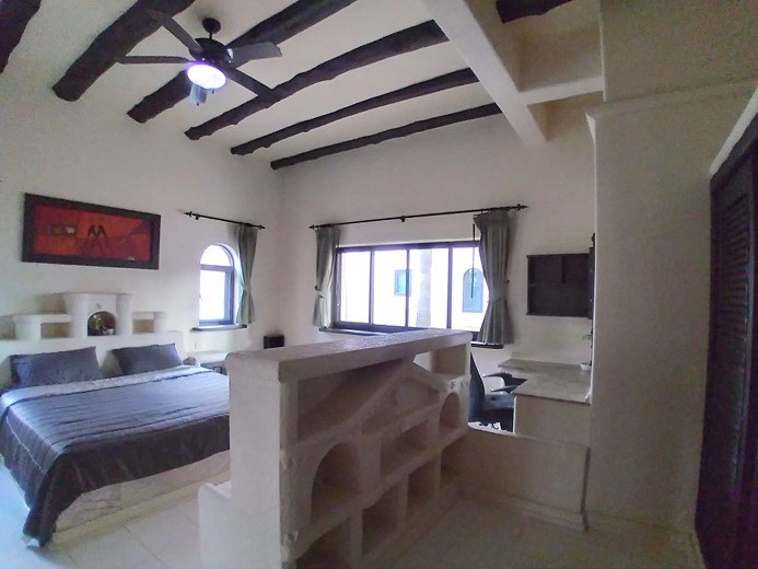 House for rent Mabprachan Pattaya showing the master bedroom with office area 