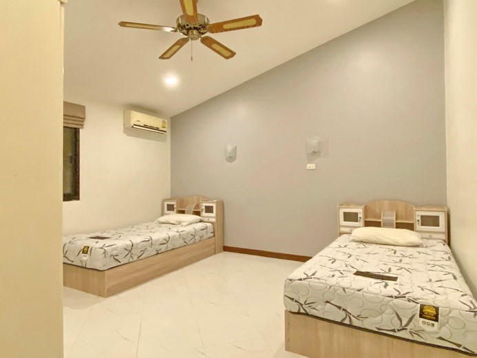 House for rent Mabprachan Pattaya showing the third bedroom House for rent Mabprachan Pattaya showing the third bedroom