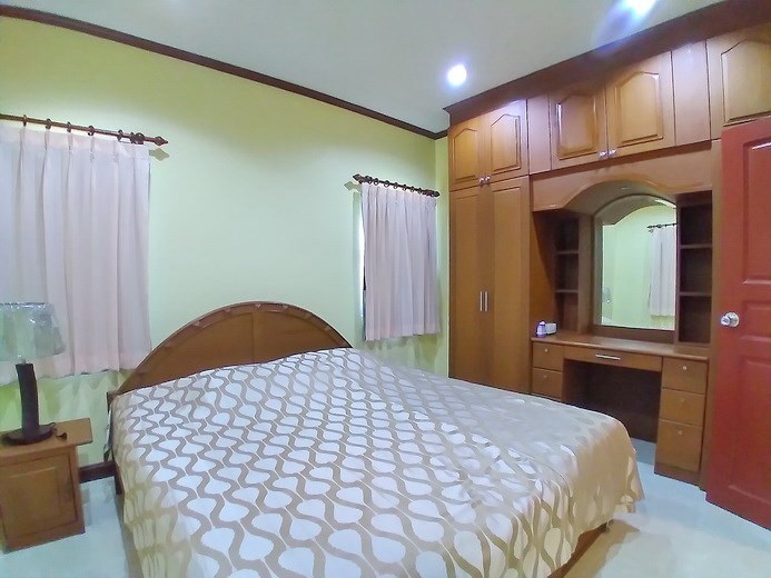 House for rent North Pattaya showing the third bedroom 
