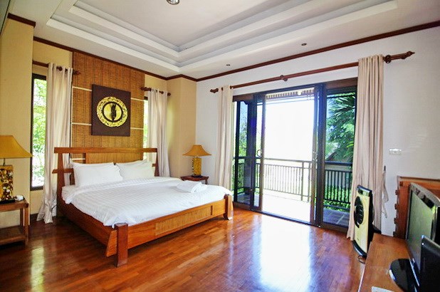 House for rent East Jomtien showing the master bedroom