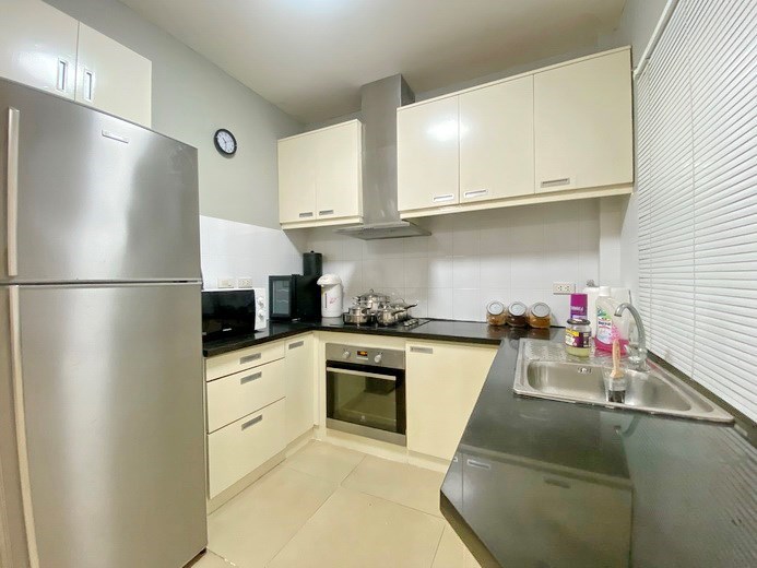 House for rent Pattaya showing the kitchen 