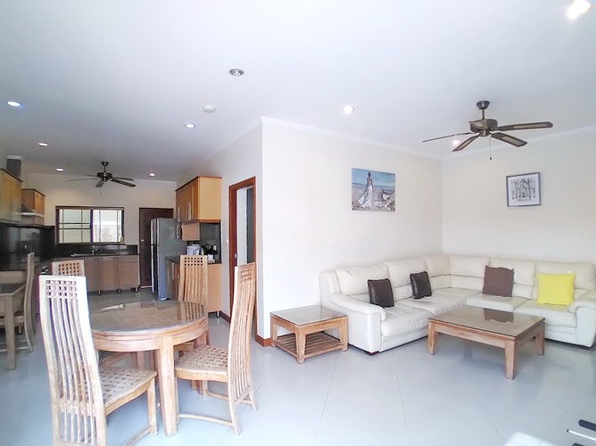 House for rent Pratumnak Hill showing the open plan concept House for rent Pratumnak Hill showing the open plan concept