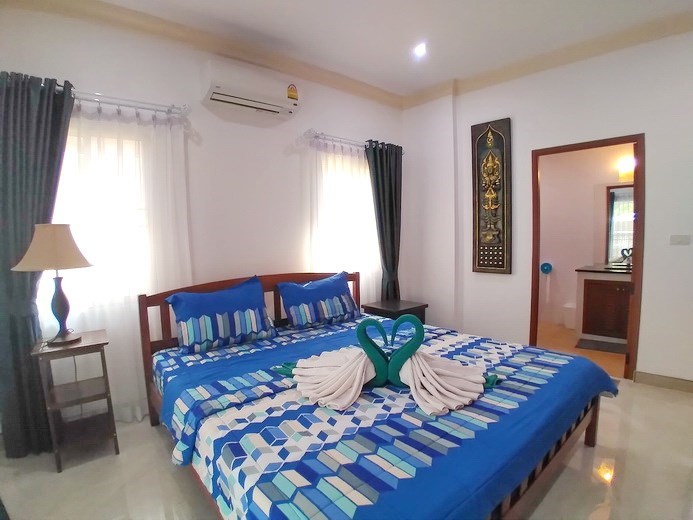 House for rent South Pattaya showing the second bedroom suite 