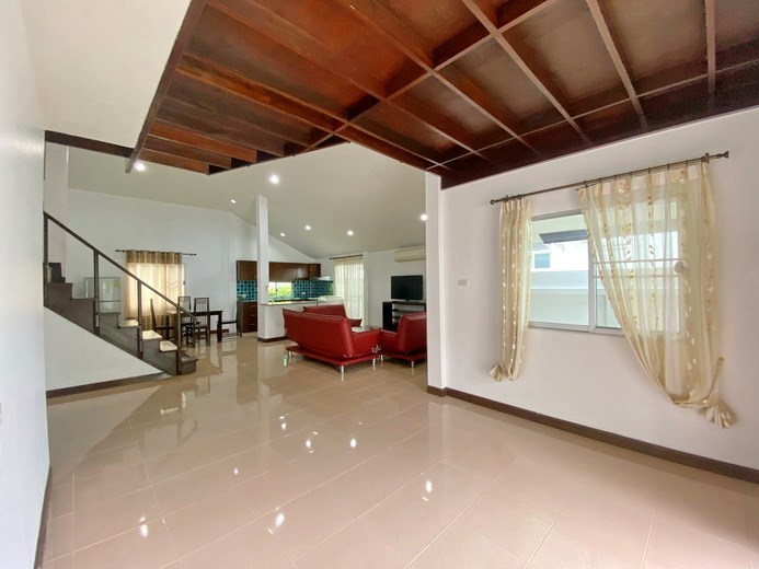 House for rent East Pattaya showing the open plan concept 