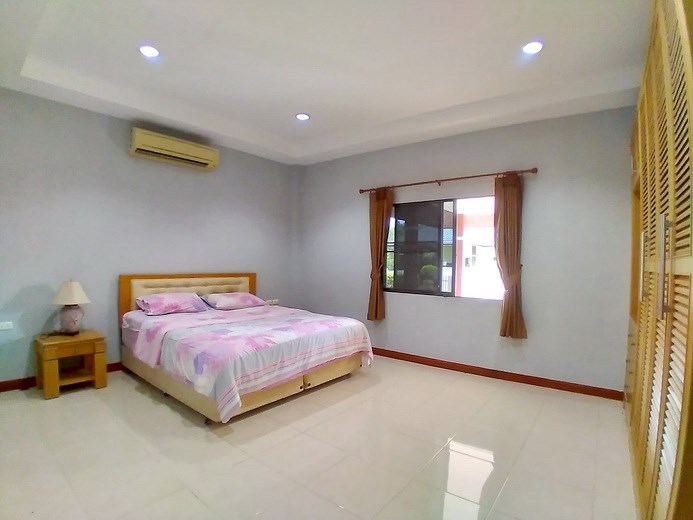 House for rent East Pattaya showing the second bedroom House for rent East Pattaya showing the second bedroom