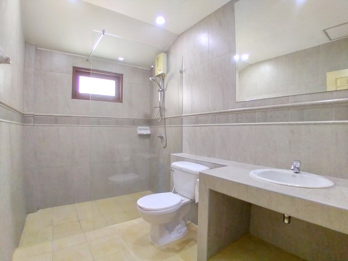 House for rent East Pattaya showing the third bathroom House for rent East Pattaya showing the third bathroom