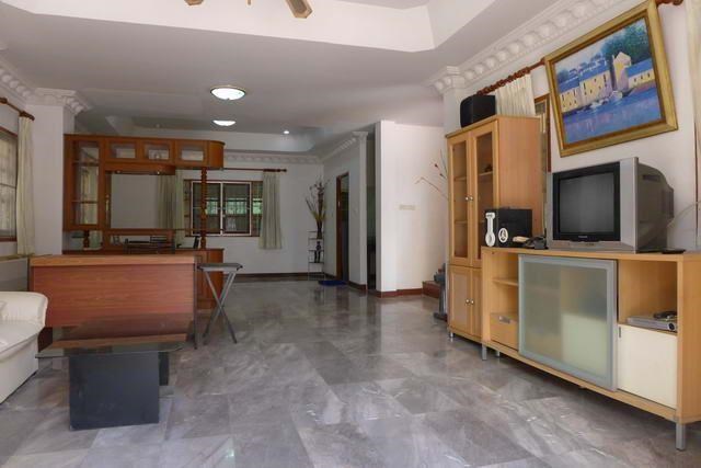 House For Rent Pattaya showing the open plan concept House For Rent Pattaya showing the open plan concept