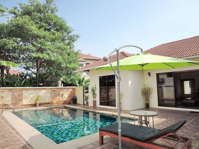 House for sale East Pattaya showing the pool and terraces
