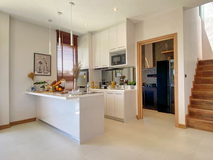 House for sale Huay Yai Pattaya showing the European kitchen style concept  