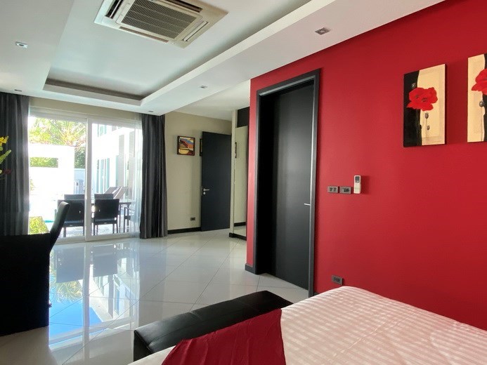 House for sale Jomtien showing the second bedroom pool view 