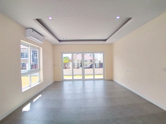 House for sale Pattaya Mabprachan showing the living room concept House for sale Pattaya Mabprachan showing the living room concept