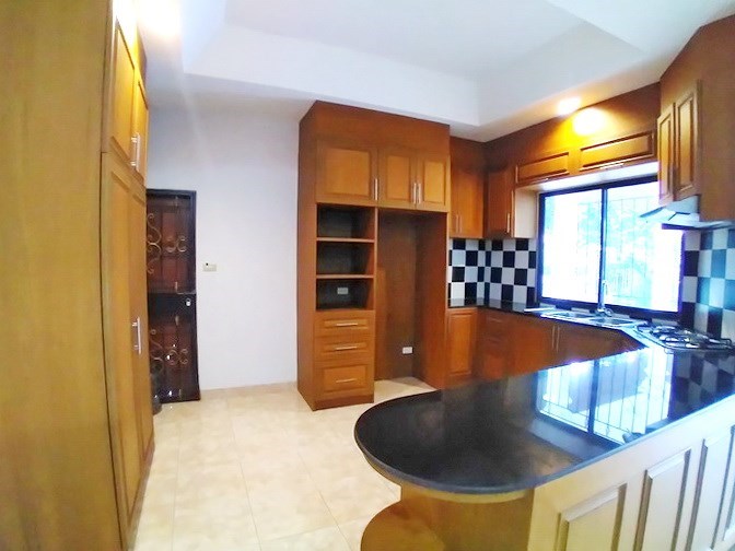 House for sale Pattaya showing the kitchen area 