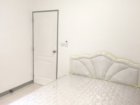 House for sale Pattaya showing the second bedroom House for sale Pattaya showing the second bedroom