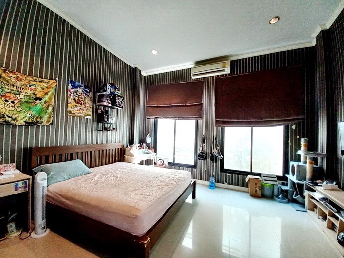 House for sale Pattaya showing the second bedroom House for sale Pattaya showing the second bedroom