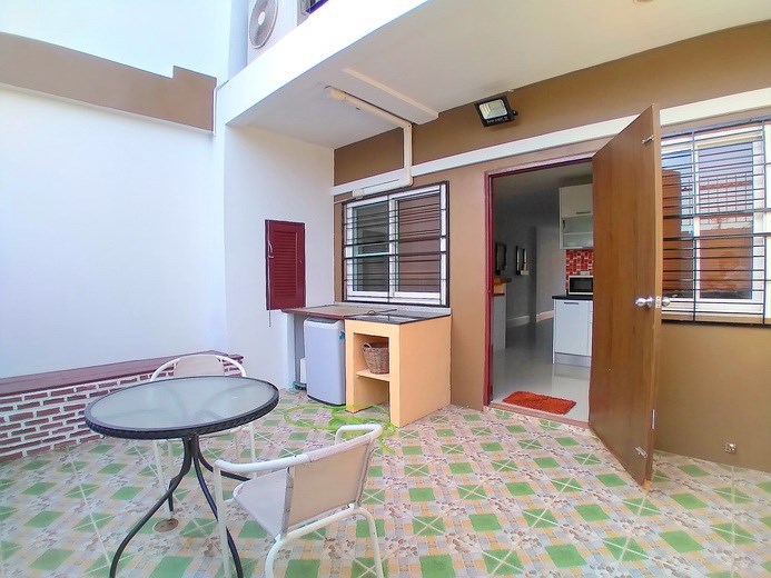 House for sale Pattaya showing the utility area 