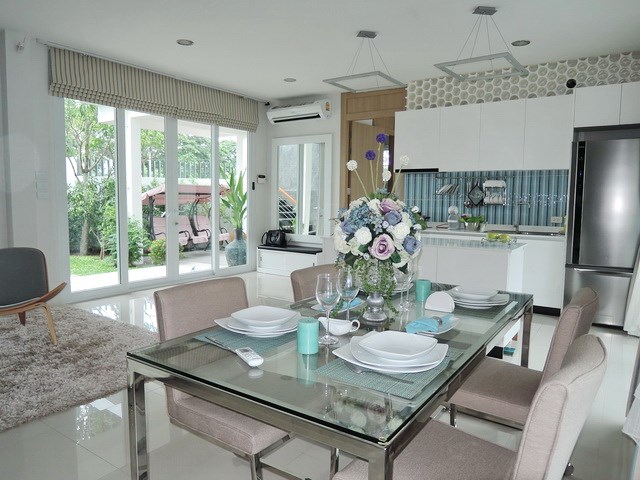 House for Sale Silverlake Pattaya showing the dining area