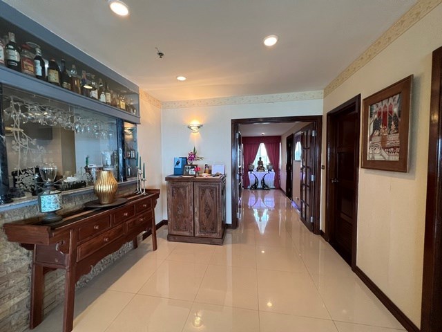 Condo for rent Pattaya Pratumnak Hill showing the Reception