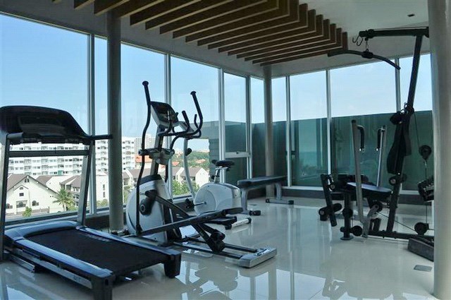 Condominium for rent Jomtien showing the gymnasium 