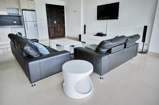 Condominium for rent Jomtien showing the living room Condominium for rent Jomtien showing the living room