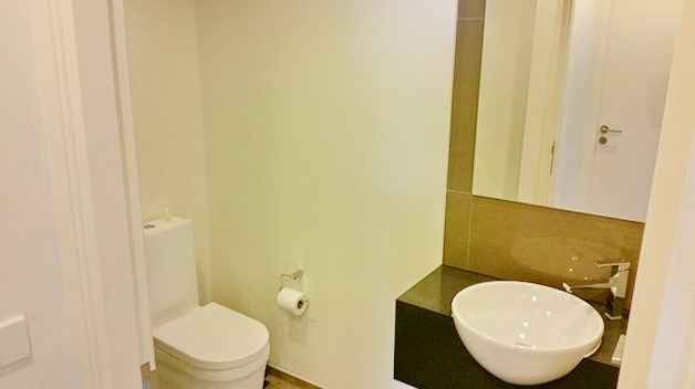 Condominium for rent UNIXX South Pattaya showing the bathroom Condominium for rent UNIXX South Pattaya showing the bathroom