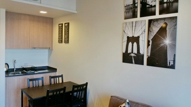 Condominium for rent UNIXX South Pattaya showing the dining and kitchen areas Condominium for rent UNIXX South Pattaya showing the dining and kitchen areas