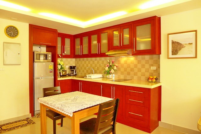 Condominium for Rent Pattaya showing the kitchen Condominium for Rent Pattaya showing the kitchen