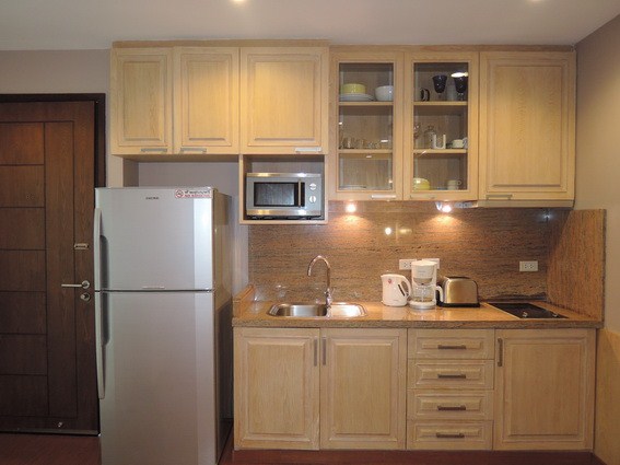 Condominium for rent Jomtien showing the kitchen