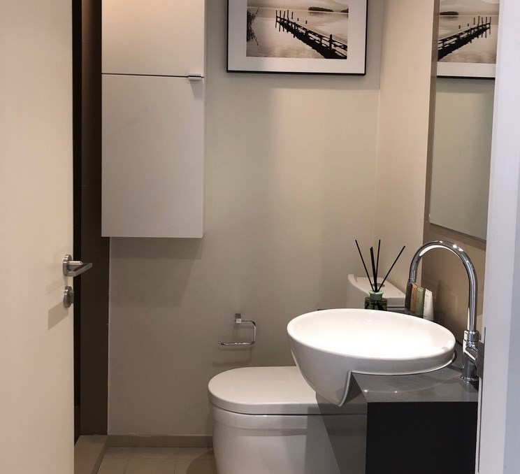 Condominium for rent Pattaya showing the bathroom Condominium for rent Pattaya showing the bathroom