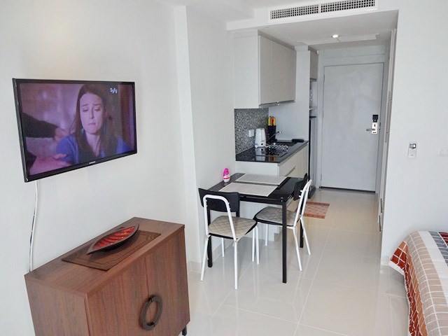 Condominium for rent Pattaya showing the dining kitchen Condominium for rent Pattaya showing the dining kitchen
