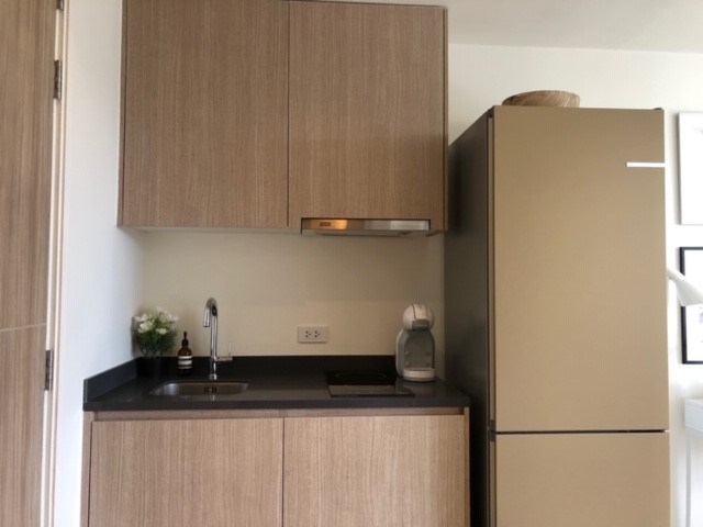 Condominium for rent Pattaya showing the kitchen area Condominium for rent Pattaya showing the kitchen area