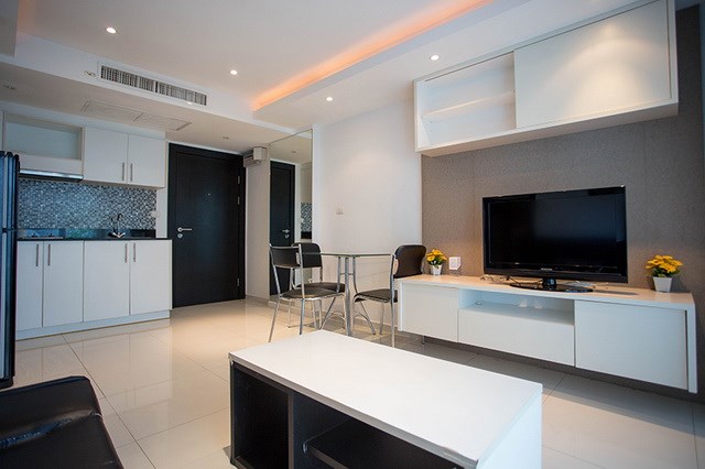Condominium for rent Pattaya showing the open plan concept Condominium for rent Pattaya showing the open plan concept