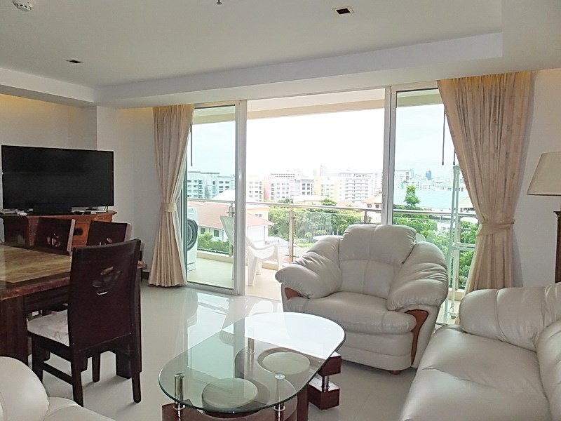 Condominium for rent Pratumnak Pattaya showing the living room and balcony
