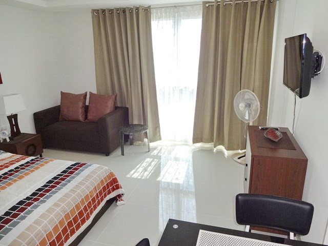 Condominium for rent Pattaya showing the studio suite Condominium for rent Pattaya showing the studio suite