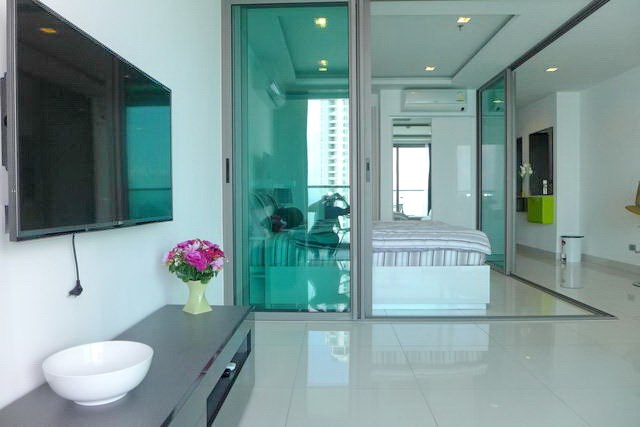 Condominium for rent Wong Amat beach Pattaya showing the bedroom Condominium for rent Wong Amat beach Pattaya showing the bedroom