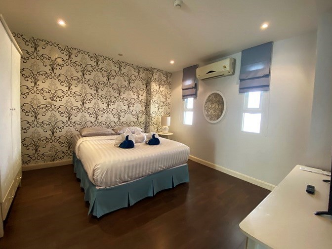 Condominium for sale Jomtien showing the second bedroom 