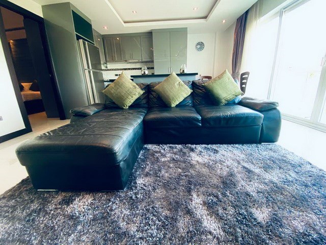 Condominium for sale Pratumnak Pattaya showing the living area looking towards the bedroom Condominium for sale Pratumnak Pattaya showing the living area looking towards the bedroom