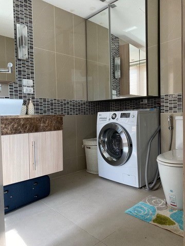 Condominium for sale Pratumnak Pattaya showing a bathroom Condominium for sale Pratumnak Pattaya showing a bathroom