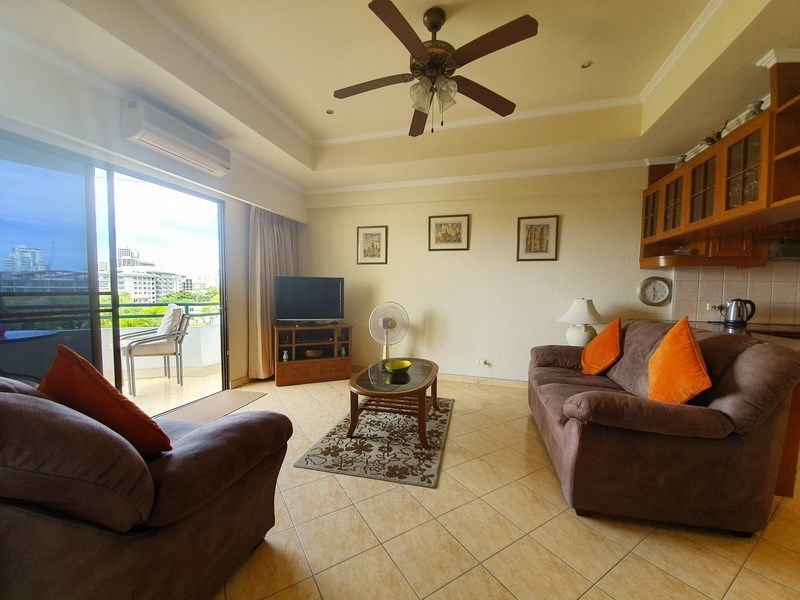 Condominium for sale Pratumnak Pattaya showing the living room and balcony Condominium for sale Pratumnak Pattaya showing the living room and balcony