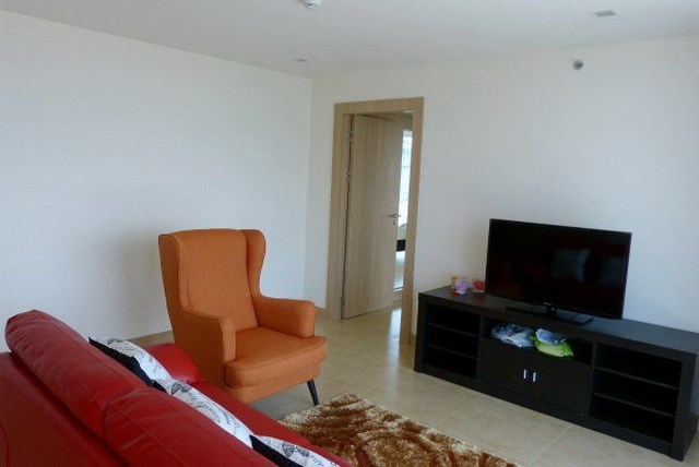 Condominium for sale The Cliff Pratumnak showing the living area Condominium for sale The Cliff Pratumnak showing the living area