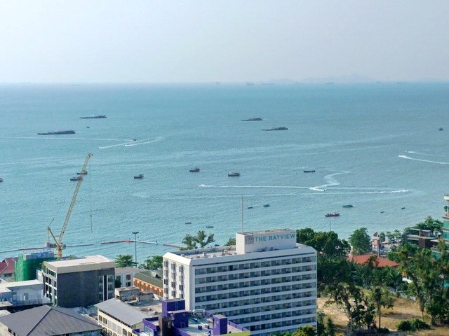 Condominium for rent Pattaya showing the sea view Condominium for rent Pattaya showing the sea view