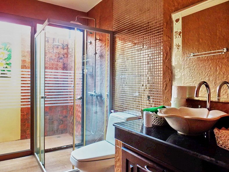 House for rent Huay Yai Pattaya showing the second bathroom 