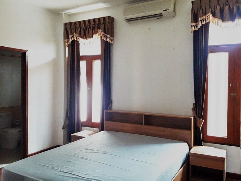 House for rent Mabprachan Pattaya showing the third bedroom suite House for rent Mabprachan Pattaya showing the third bedroom suite